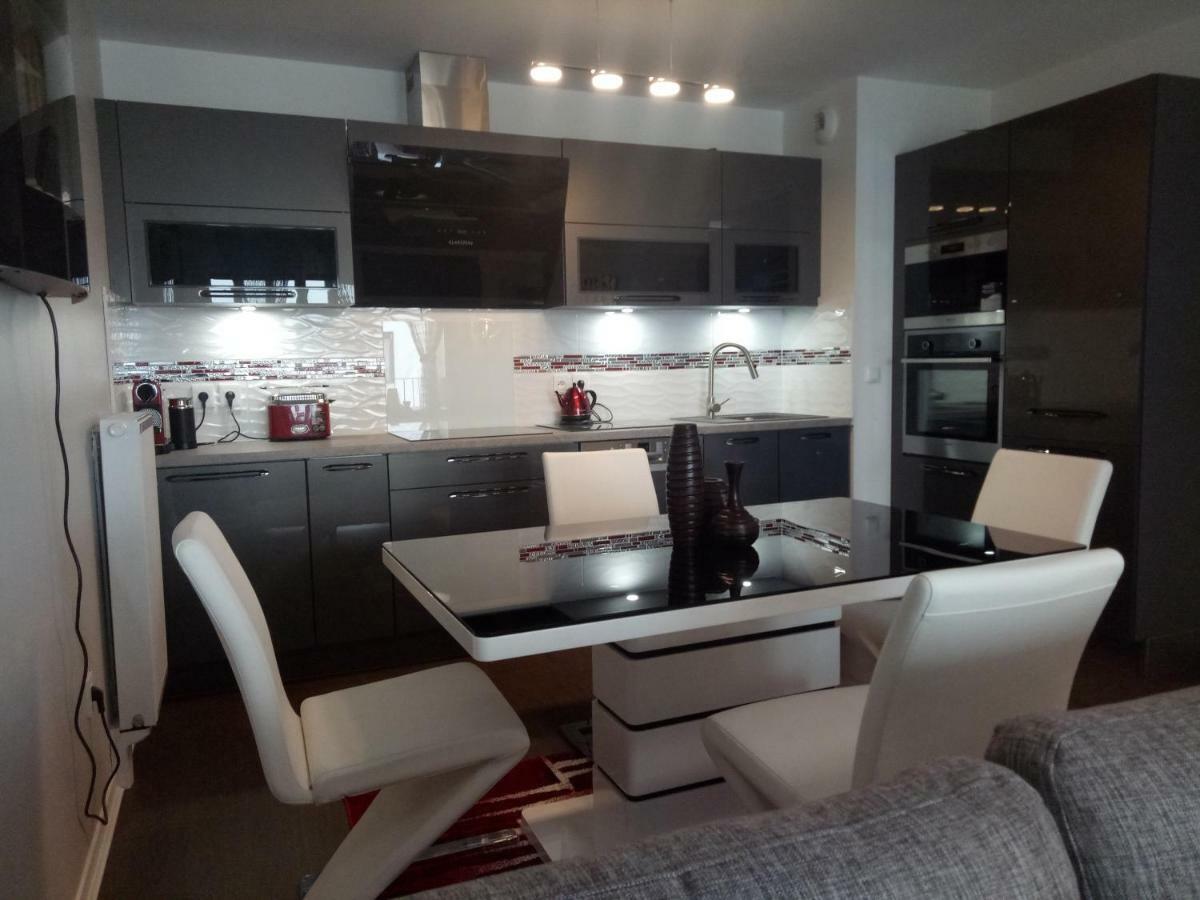 Bel Appartement T2 Pres Du Lac Avc Un Parking Prive Bordeaux Zewnętrze zdjęcie